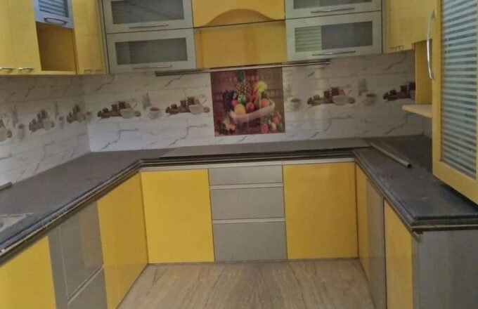 Kitchen 4